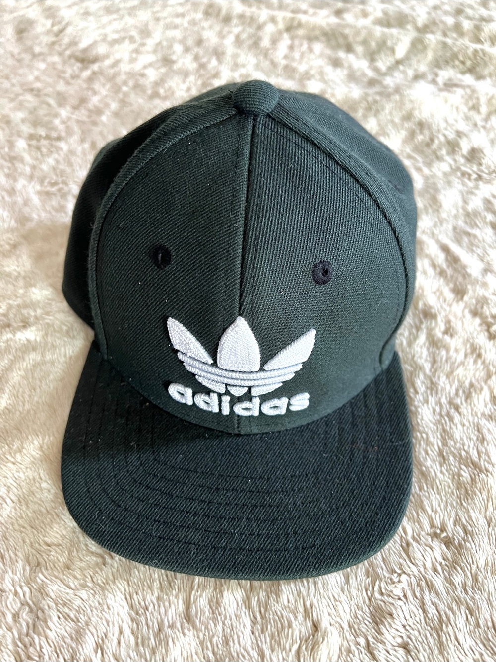 ADIDAS Boy's Black & White Hat Size Youth
